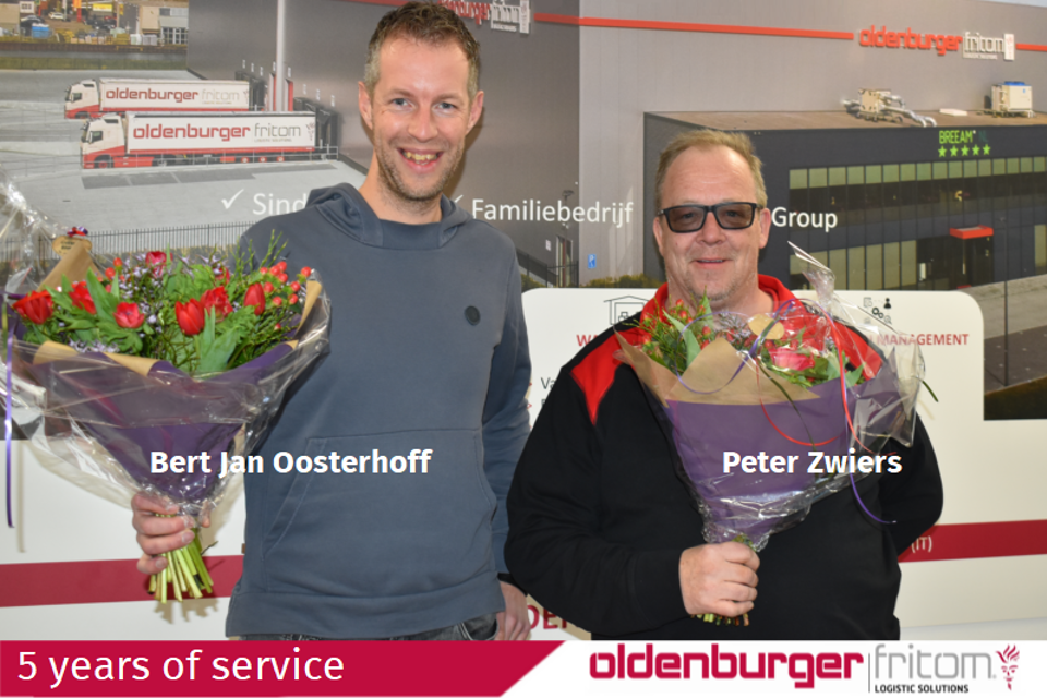 Peter Zwiers and Bert Jan Oosterhoff celebrate their 5-year work anniversary at Oldenburger|Fritom.