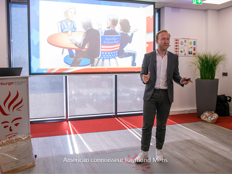 American Connoisseur And Political Scientist Raymond Mens